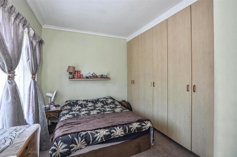 2 Bedroom Property for Sale in Labiance Estate Western Cape